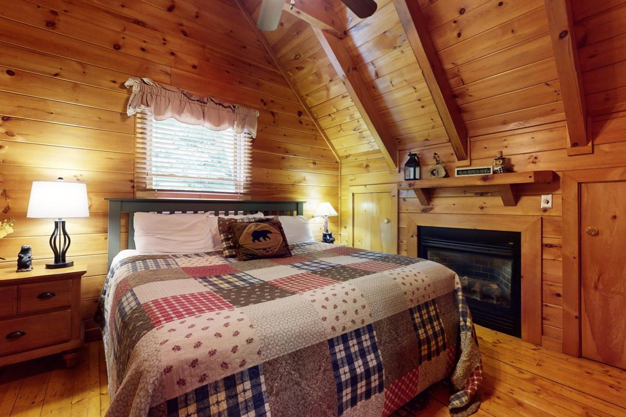 Bear Climbing Getaway Villa Pigeon Forge Exterior photo