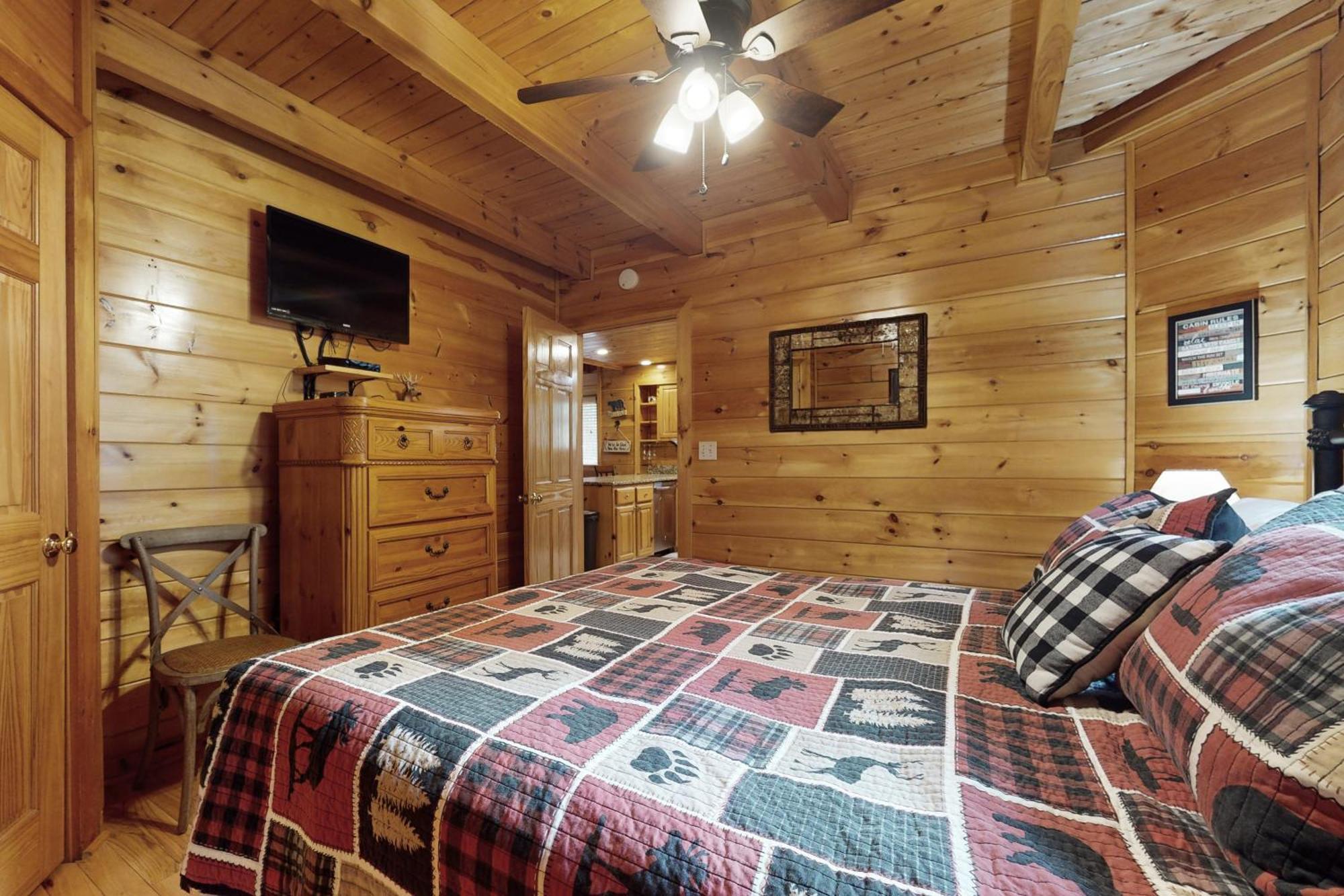Bear Climbing Getaway Villa Pigeon Forge Exterior photo